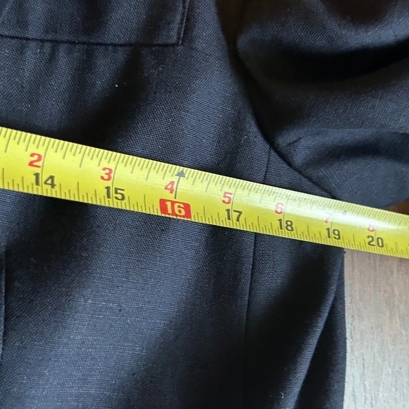 Talbots linen blend, size 12P blazer - Picture 6 of 8